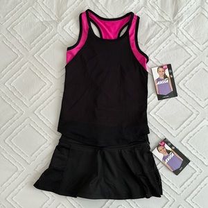Avis - matching Tennis skort & 2 Fer Tank - XS (4-5) - black & Neon Pink - NWT